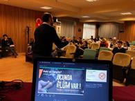 Yalova MYO Madde ve Tütün Bağımlılığı Konferansı Düzenlendi