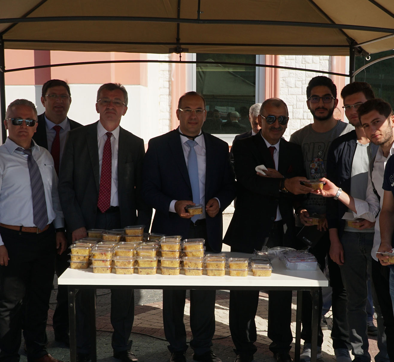 Üniversitemizde Aşure Dağıtıldı