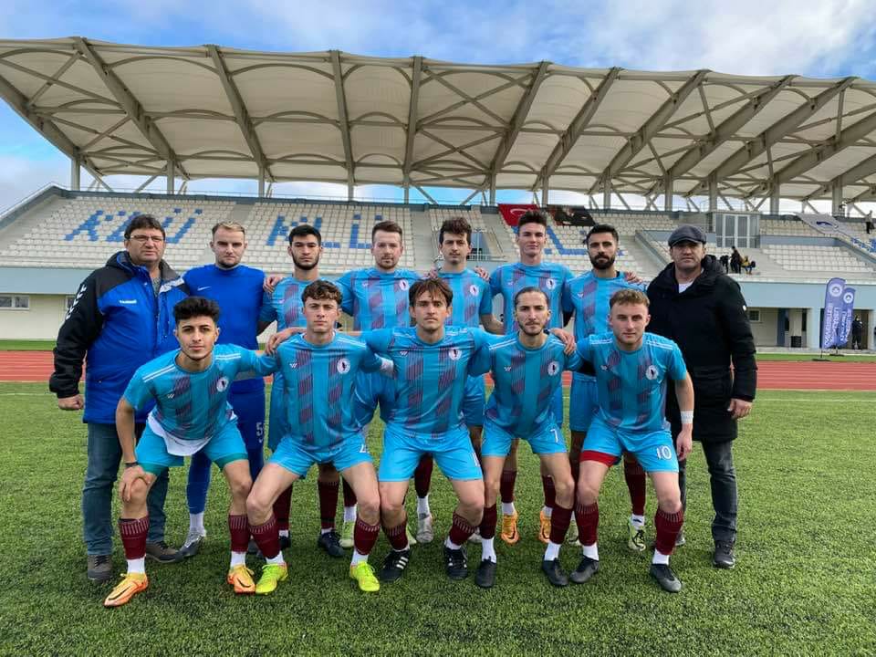Yalova Üniversitesi Turnuvaya "Farklı" Başladı