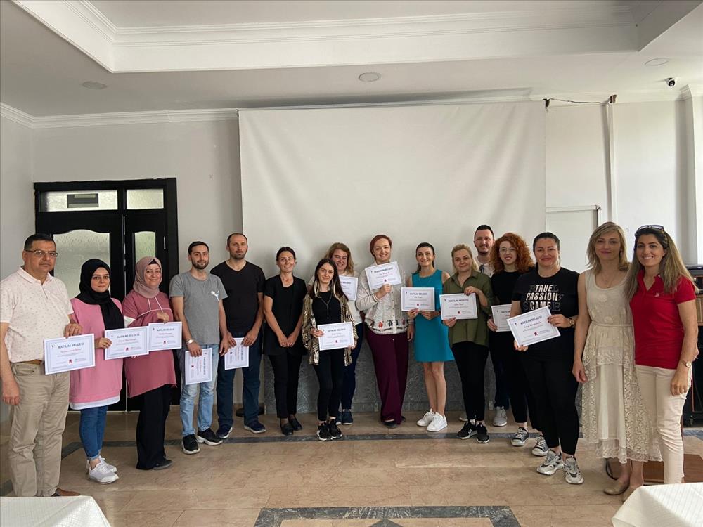 Lisansüstü Öğrencilerimize Proje Yazma Eğitimi Verildi