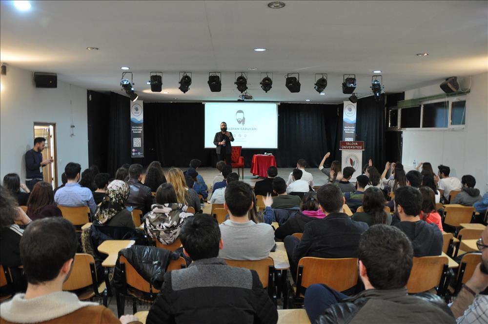 Yalova Üniversitemiz’de "Sosyal Medya Kimliği Oluşturma" Söyleşisi Gerçekleşmiştir.