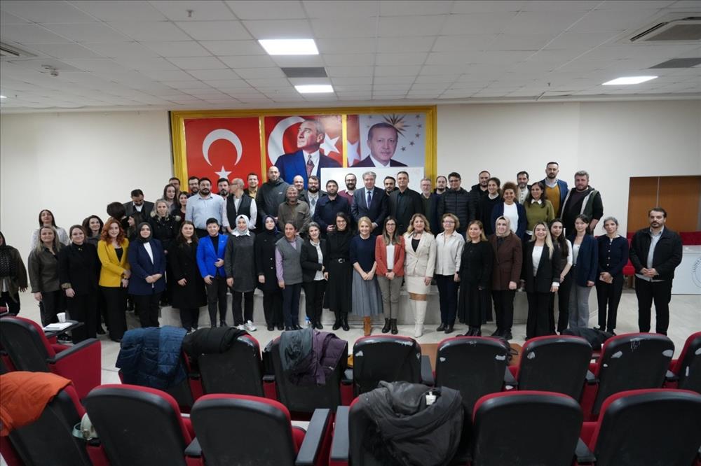 Yalova Üniversitesi Eğitim-Öğretim Koordinatörlüğü "Eğiticilerin Eğitimi Programı"nı Gerçekleştirdi