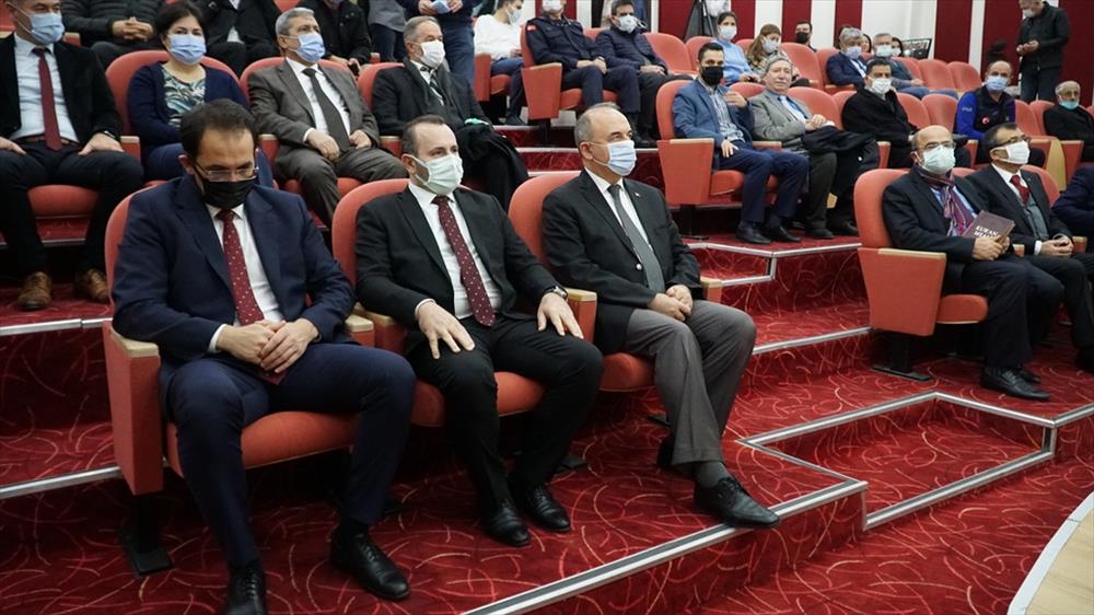İstiklal Şairimiz Mehmet Akif Ersoy Yalova Üniversitesi'nin Düzenlediği Panelde Anıldı