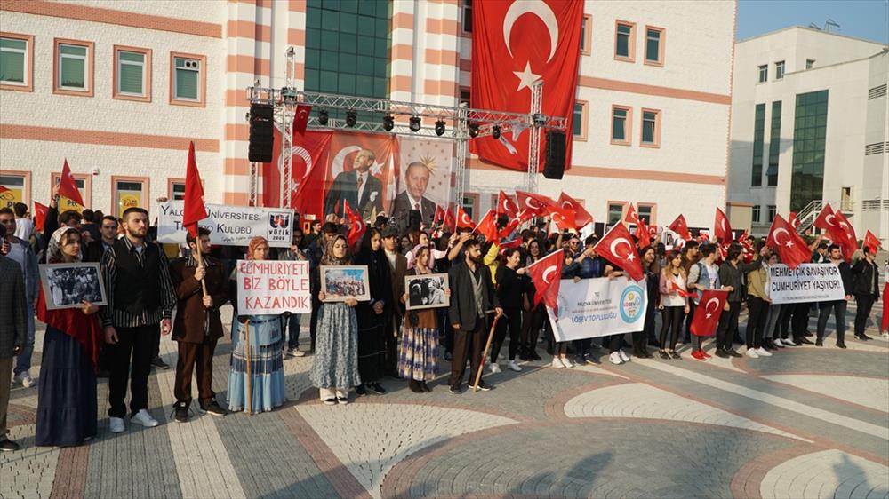 Üniversitemizde Coşkulu Cumhuriyet Şenliği