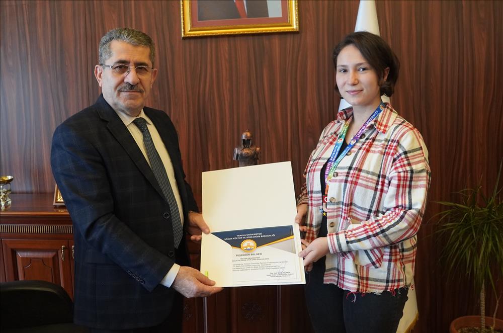 Öğrencimiz Üniversitelerarası Bilek Güreşinde Türkiye Üçüncüsü Oldu