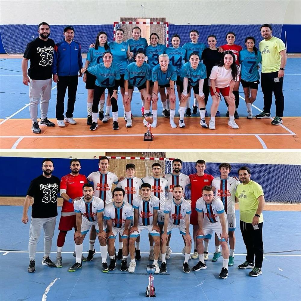 Yalova Üniversitesi Futsal Takımlarından Çifte Şampiyonluk 🏆🏆🥇🥇