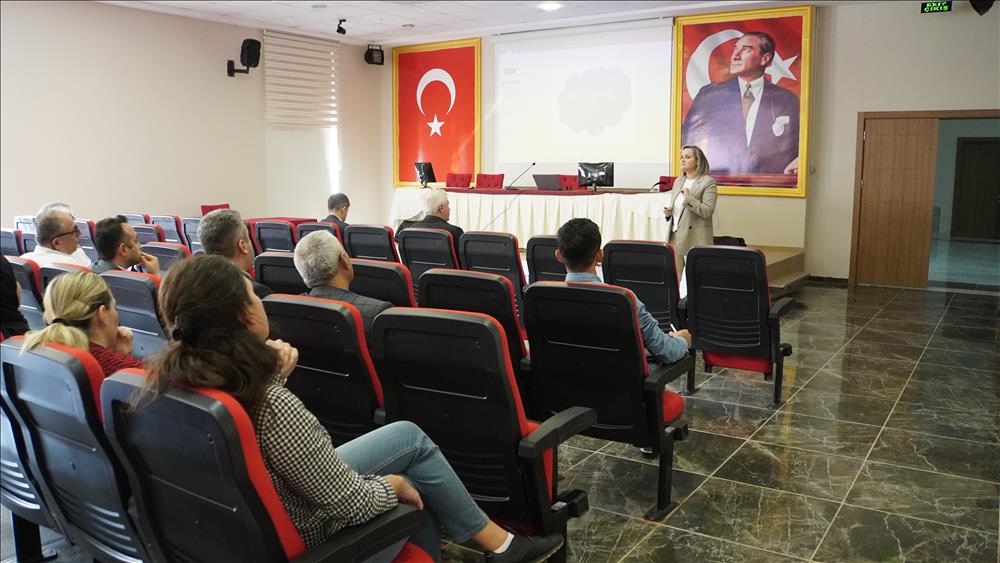 Beden Dili ve Diksiyon’un Etkin Kullanımı Hakkında Hizmet İçi Eğitim Verildi