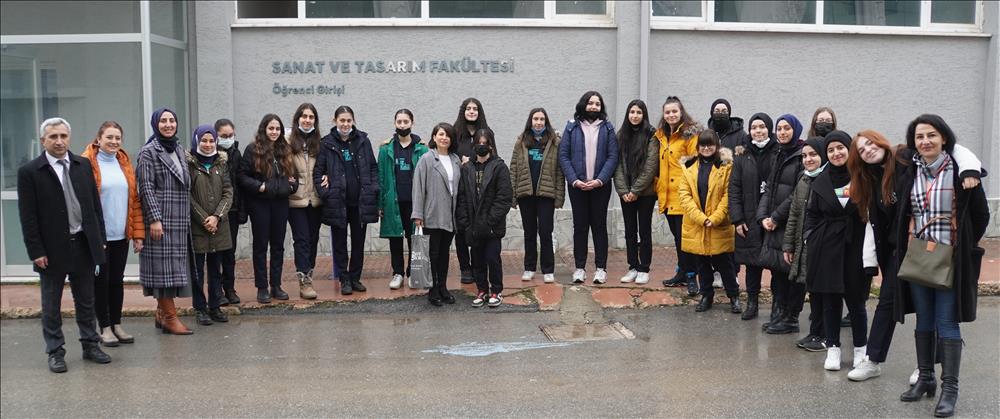 Güzel Sanatlar Lisesi Öğrencileri Sanat ve Tasarım Fakültemizi Gezdi