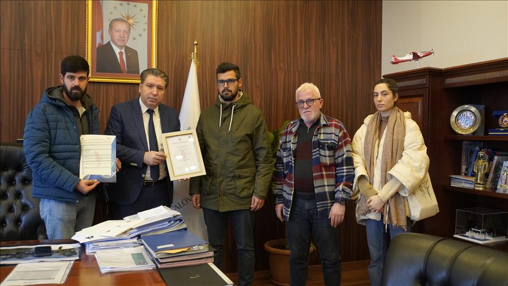 Vefat Eden Öğrencinin Diploması Ailesine Takdim Edildi