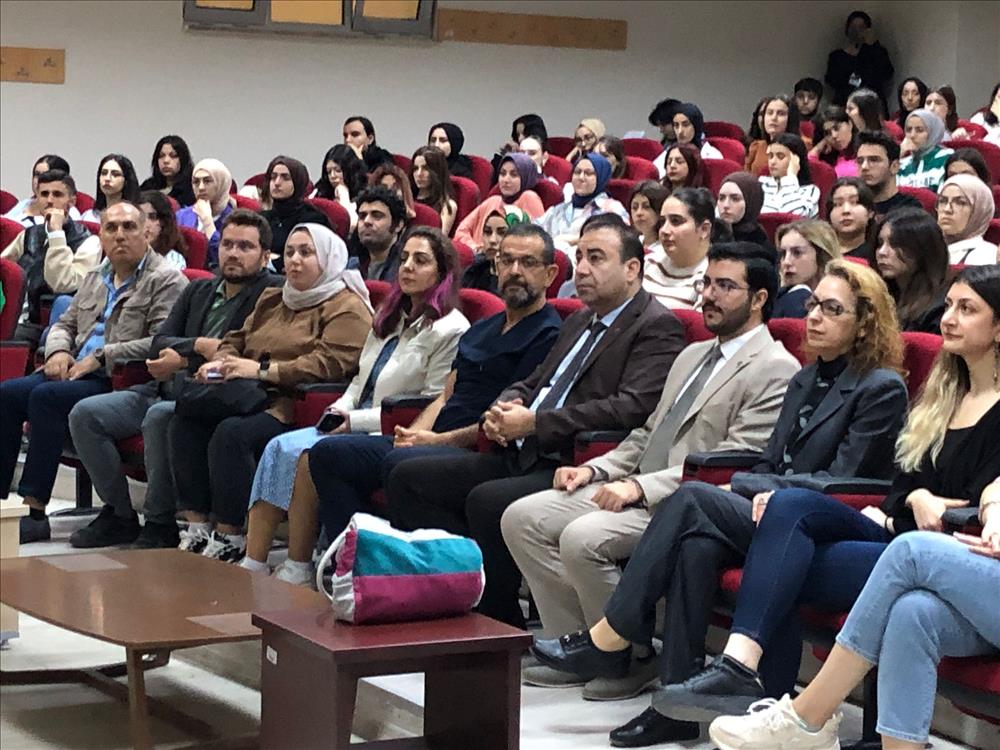 Dr. Öğr. Üyesi Sinem Baltacı ile ‘Kendime! İyi Bak’ Söyleşisi