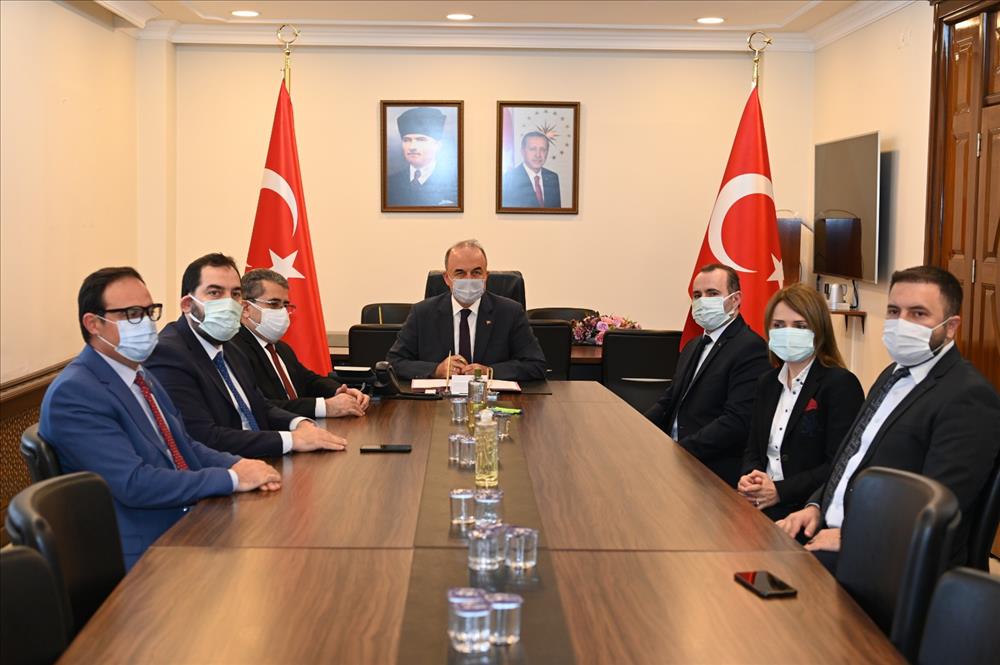 Yalova Üniversitesi Koordinasyonunda Düzenlenen ‘Yalova Araştırmaları Kongresi (Yak21)’ Protokolü İmzalandı