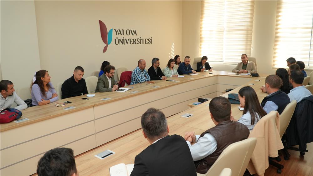 Yalova Üniversitesi Fakülte ve MYO Basın Temsilcileri Bir Araya Geldi