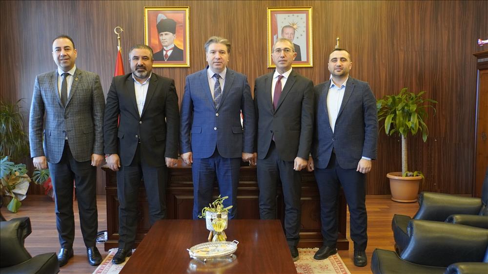 İDO Genel Müdüründen Rektörümüze Ziyaret