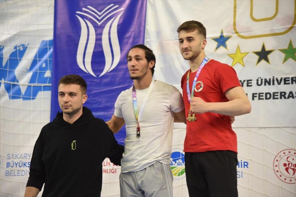 Öğrencimiz Hakan Tunç, 65 Kilo'da Türkiye 2.si oldu