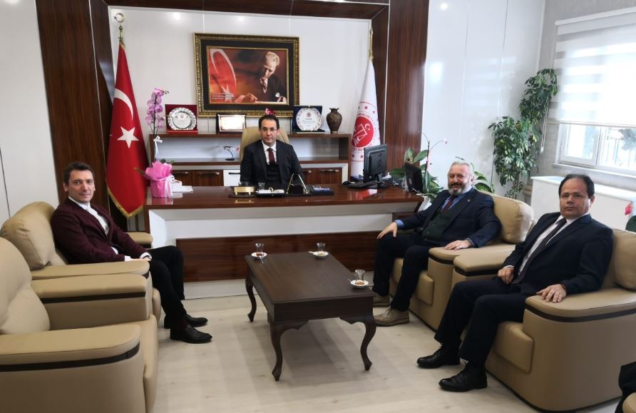 Yalova Üniversitemiz Hukuk Fakültesi Heyeti, Yalova Cumhuriyet Başsavcısı Cuma Çoban’ı Makamında Ziyaret Etti