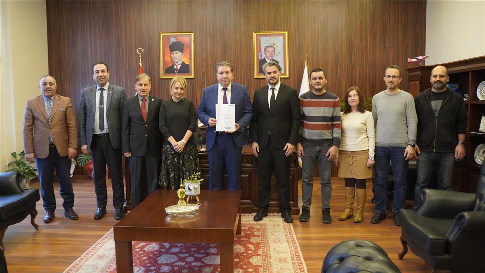 Yalova Üniversitesine ISO 27001 Bilgi Güvenliği Sertifikası Verildi