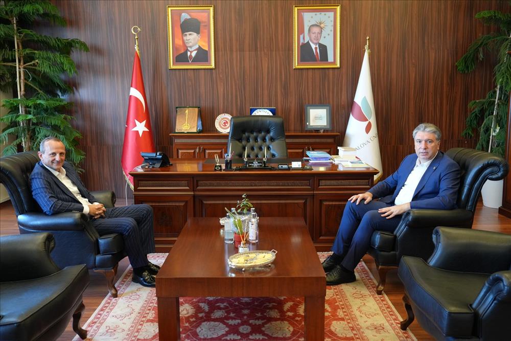 Rektörümüze Çiftlikköy'den Ziyaret