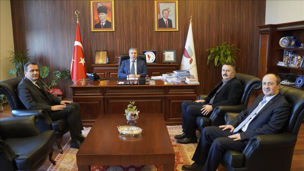 Yalova Üniversitesi Rektörü, Cihannüma Genel Başkanını Ağırladı