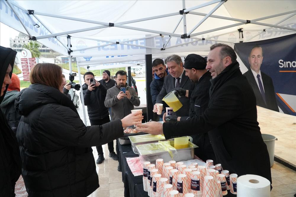 Tutuk'tan çorba ikramı 