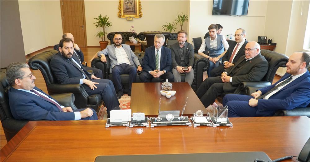 Yalova Milletvekili Ahmet Büyükgümüş ile  Yalova Üniversitemiz Rektörü Prof. Dr. Suat Cebeci, İstişare Görüşmesi Gerçekleştirdi