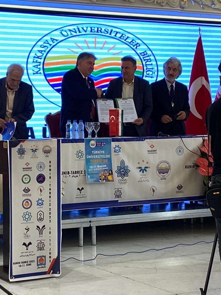 Yalova Üniversitesi, İran'da Uluslararası Eğitim Fuarı'nda İş Birliğini Güçlendirdi