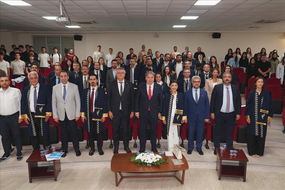 Yalova Üniversitesi Tıp Fakültesinde Oryantasyon Eğitimi Programı Gerçekleştirildi