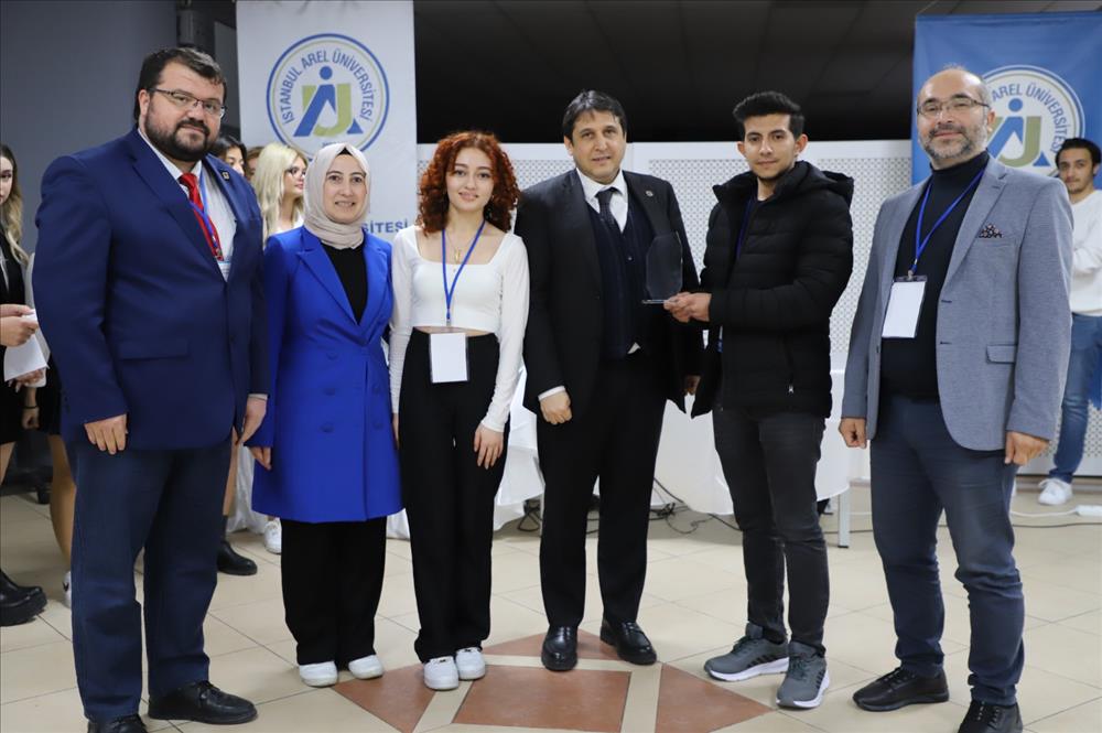 Gelenek Bozulmadı: Yalova Üniversitesi Çınarcık MYO Beşinci Kez Şampiyon