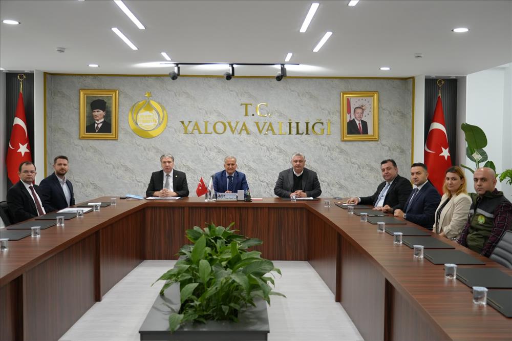 Yalova Valiliği’nin ev sahipliğinde; Üniversitemiz, TİGEM, Valilik ve Yalova Belediyesi’nin katılımıyla koordinasyon toplantısı gerçekleştirildi. 