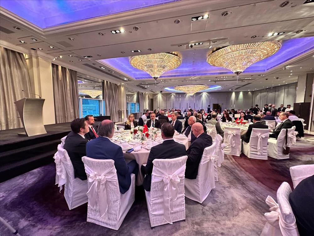 Üniversitemiz Rektörü Prof. Dr. Mehmet Bahçekapılı, Hong Kong’da 82 Üniversitenin Katıldığı Study in Turkey Buluşmasına Katıldı