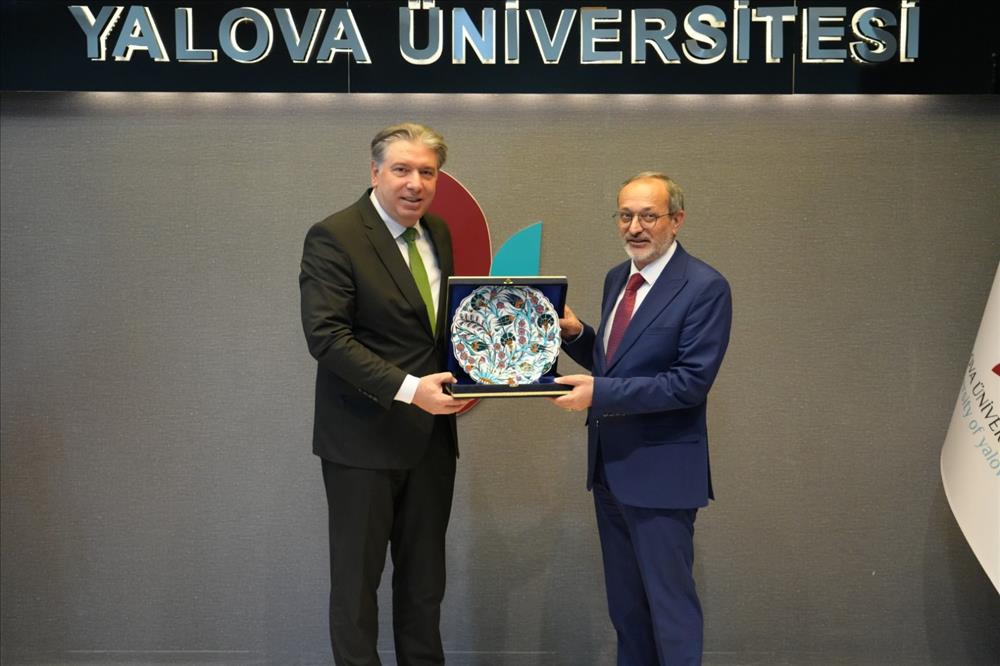 Bingöl Üniversitesi Rektörü Prof. Dr. Erdal Çelik'i üniversitemizde ağırladık.