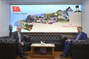 Rektörümüz, Yalova Valisi Muammer Erol’u Makamında Ziyaret Etti